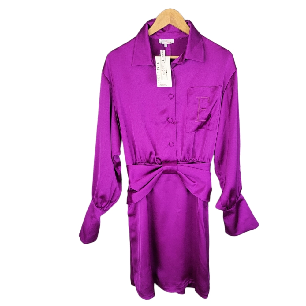 Ellae Lisque Purple Satin Long Sleeve Side Slits Bow Front Dress Women's size L.